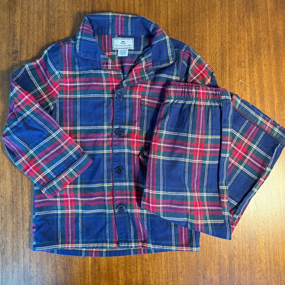 EUC Petite Plume Two Piece Flannel Pajamas - Windsor Tartan